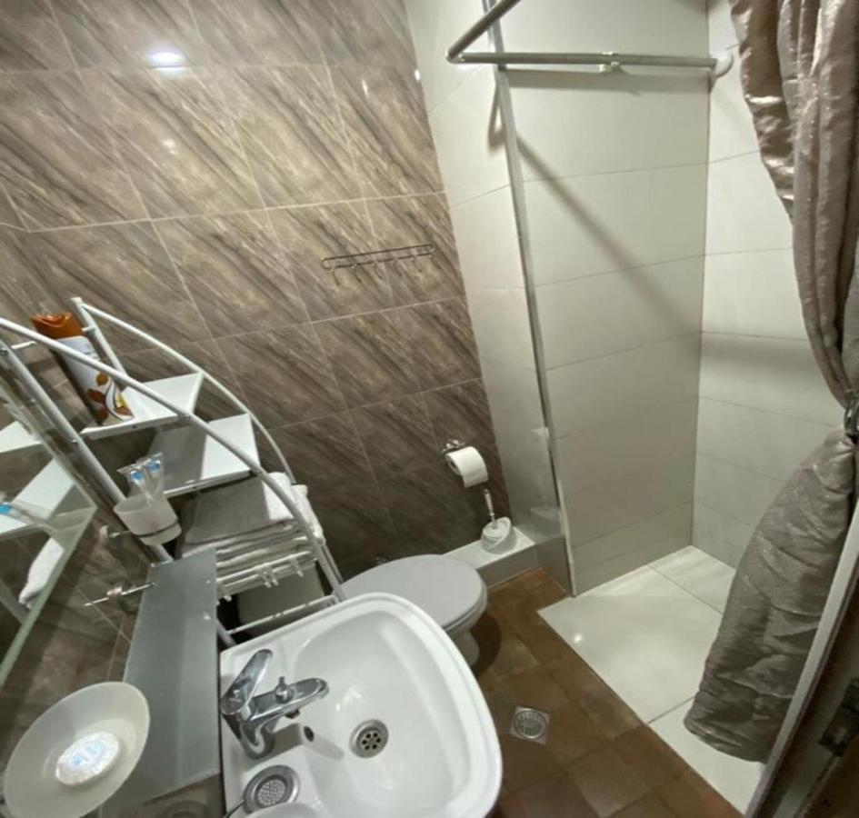 Guest Room "Trip Spirit" Tbilisi Bagian luar foto